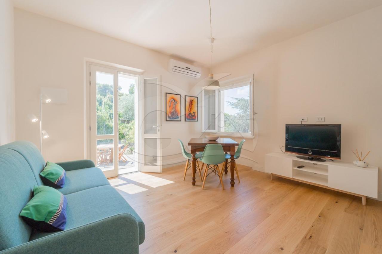 A Casa Di Massi - Goelba Apartment ปอร์โตแฟร์ราโย ภายนอก รูปภาพ